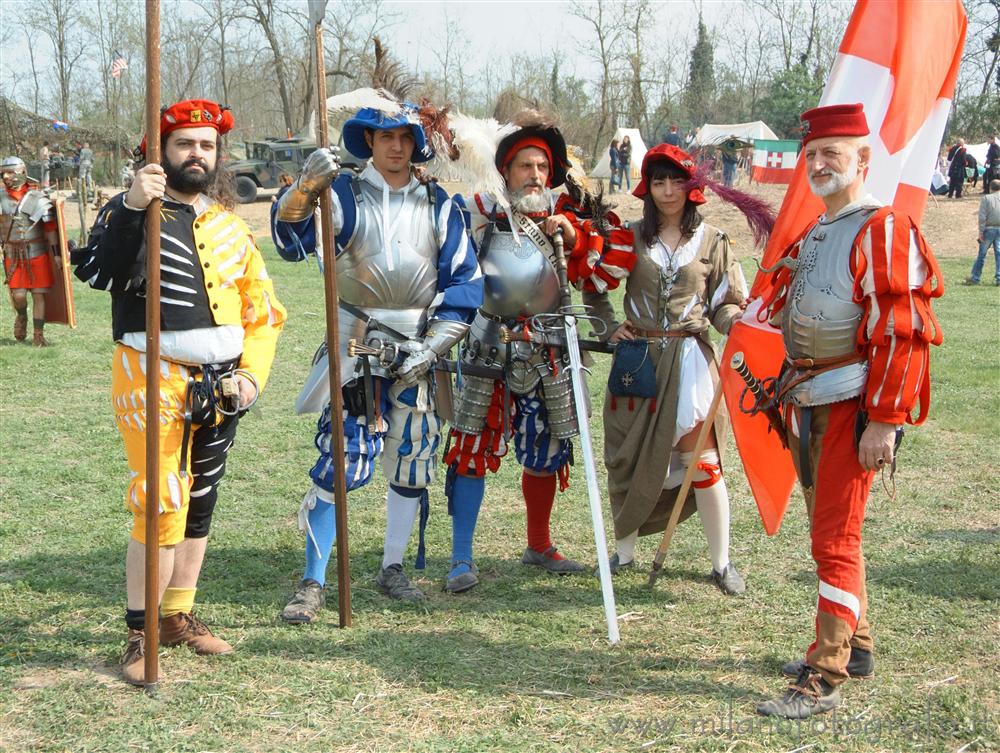 Cisliano (Milan, Italy) - Late middle age soldiers